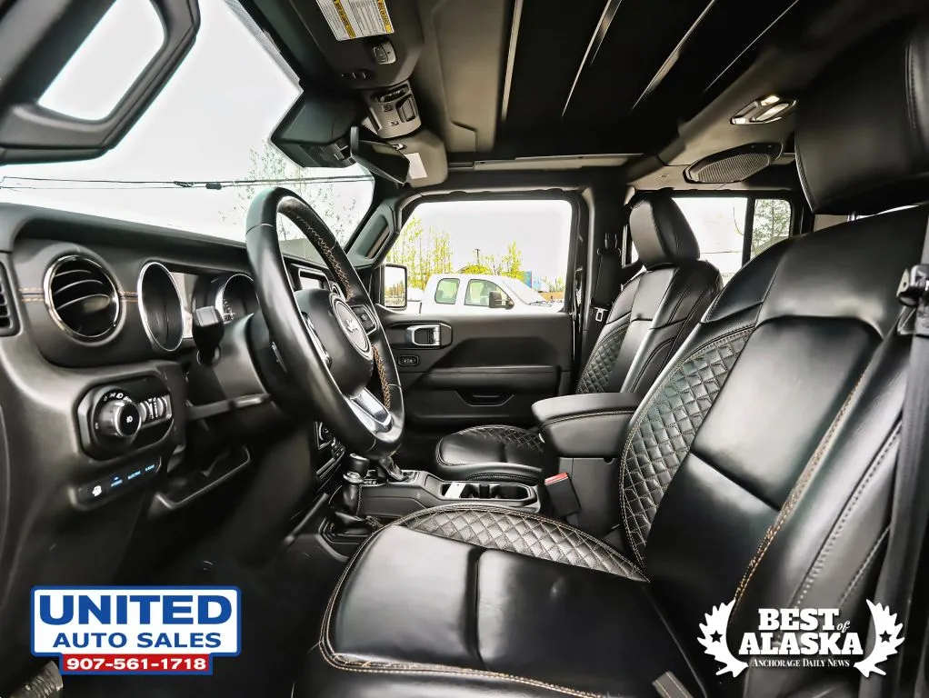 Jeep Wrangler photo 18