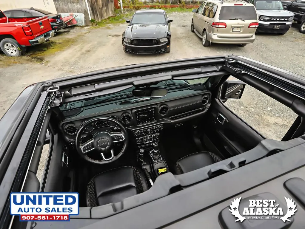 Jeep Wrangler photo 15