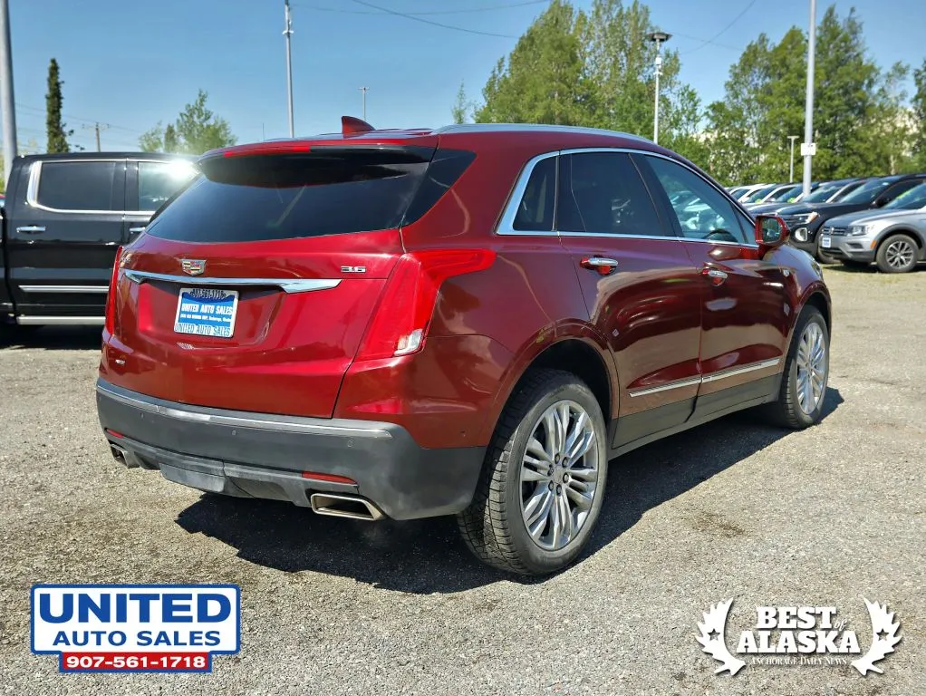 Cadillac XT5 photo 8