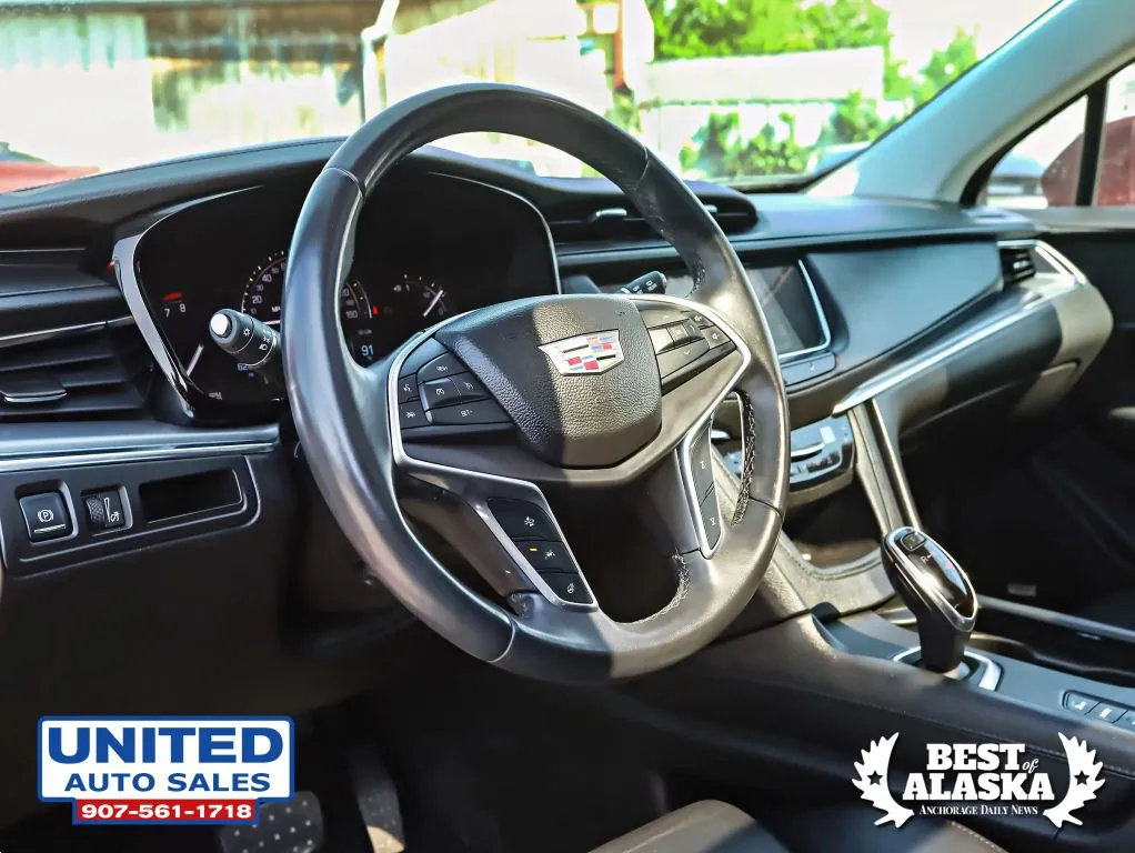 Cadillac XT5 photo 28
