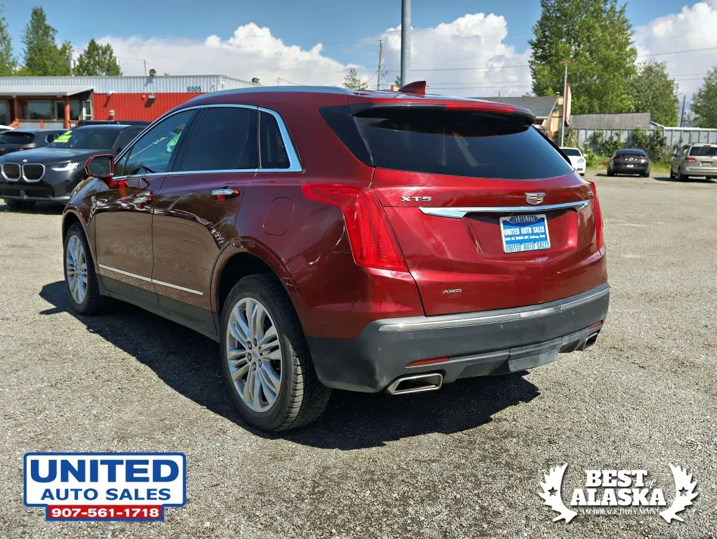 Cadillac XT5 photo 6