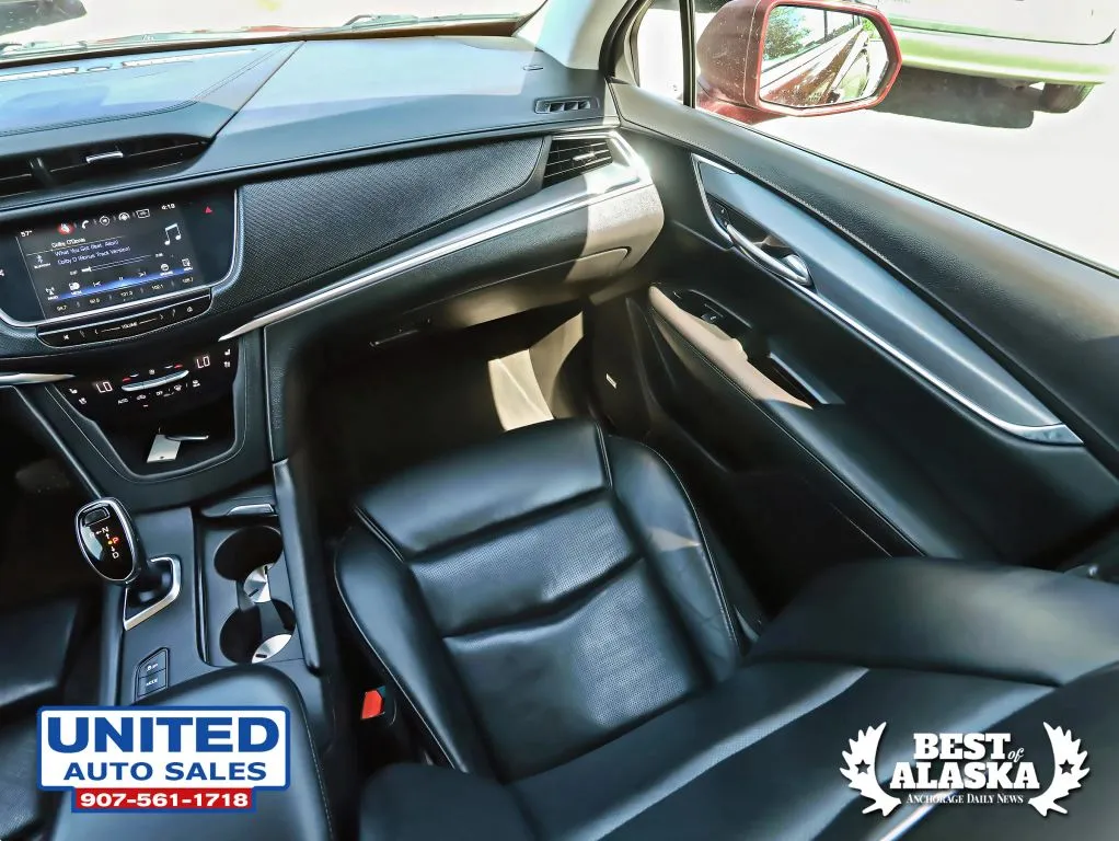 Cadillac XT5 photo 39