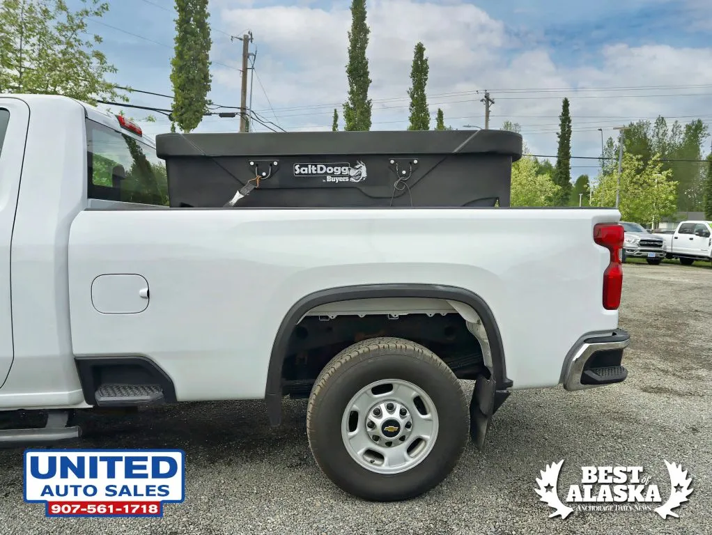 Chevrolet Silverado photo 23