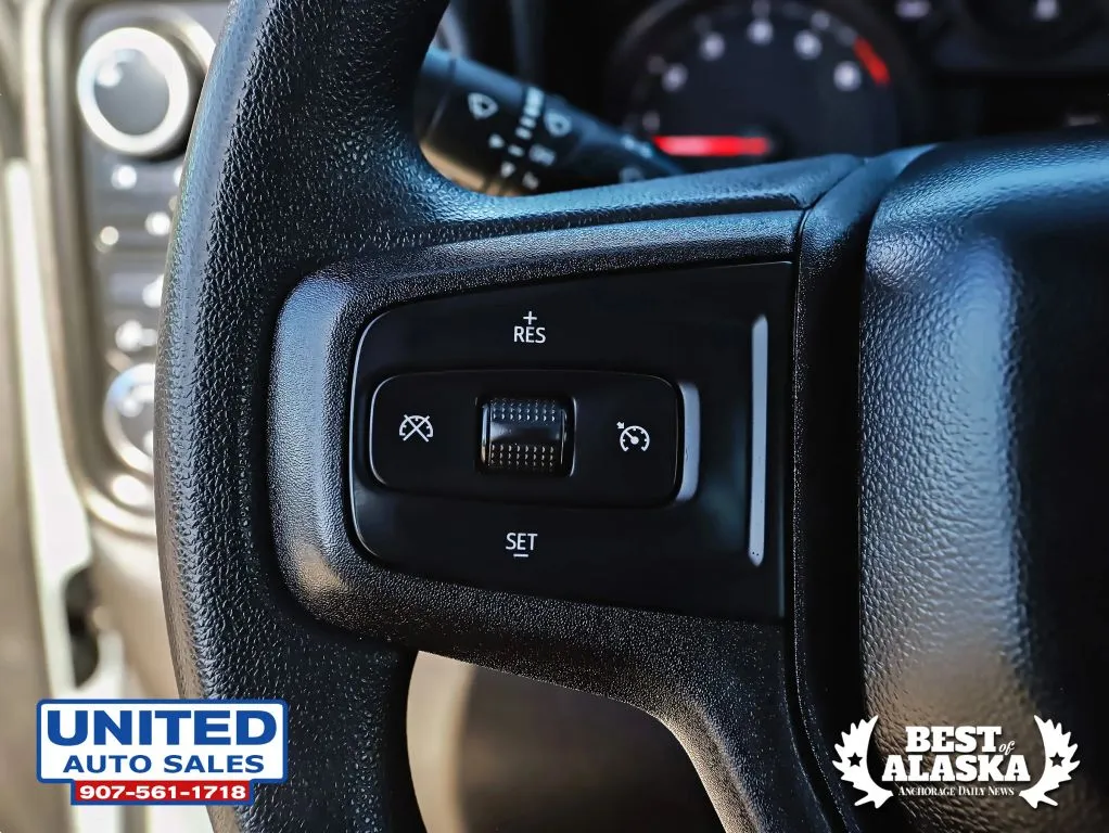 Chevrolet Silverado photo 39