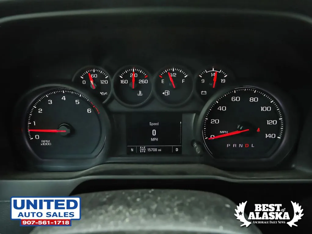 Chevrolet Silverado photo 36