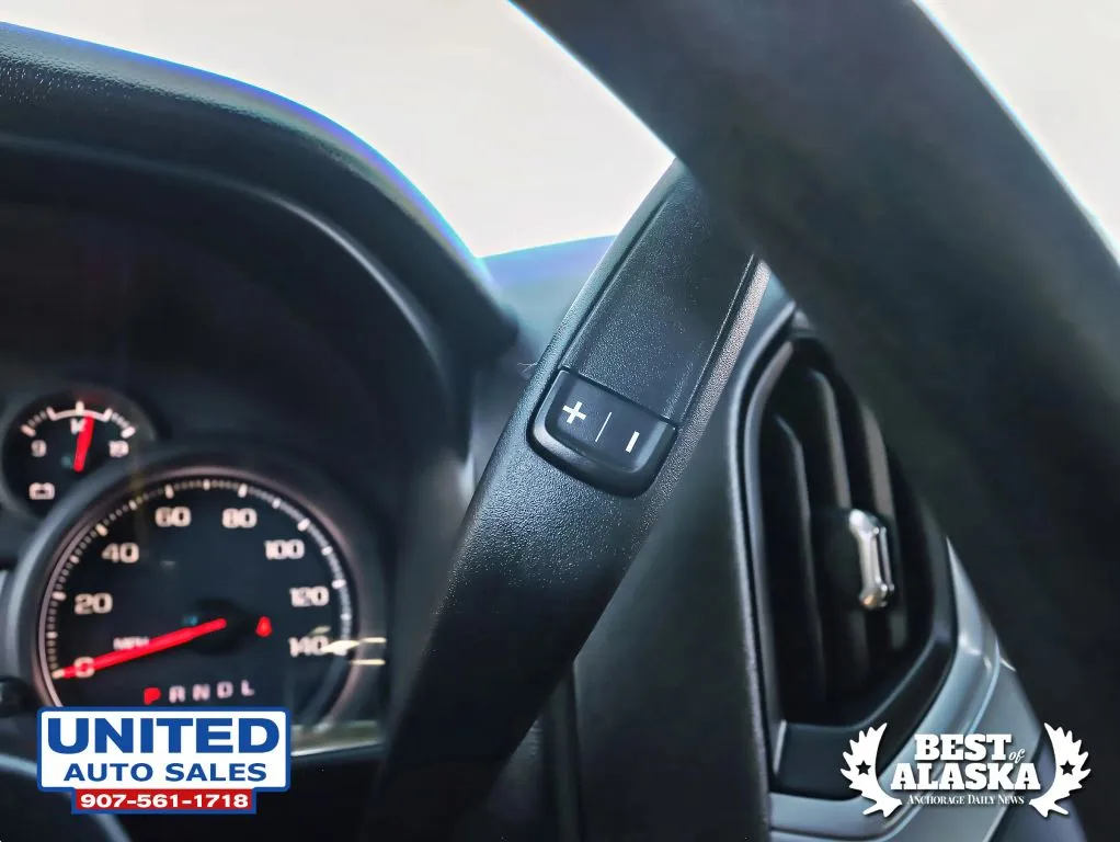 Chevrolet Silverado photo 14