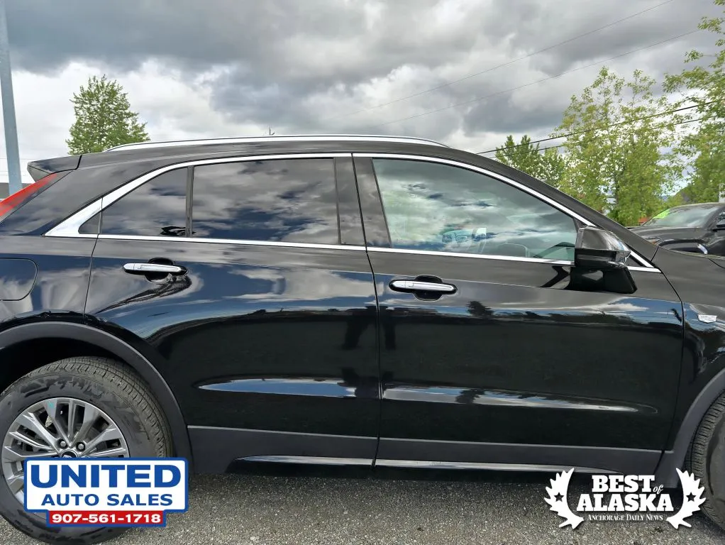 Cadillac XT4 photo 56