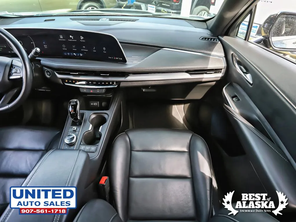 Cadillac XT4 photo 17