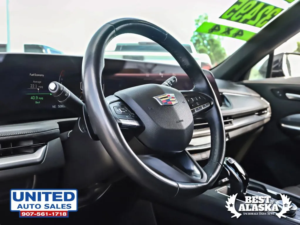 Cadillac XT4 photo 12