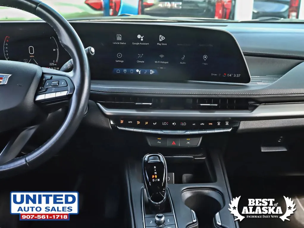 Cadillac XT4 photo 38