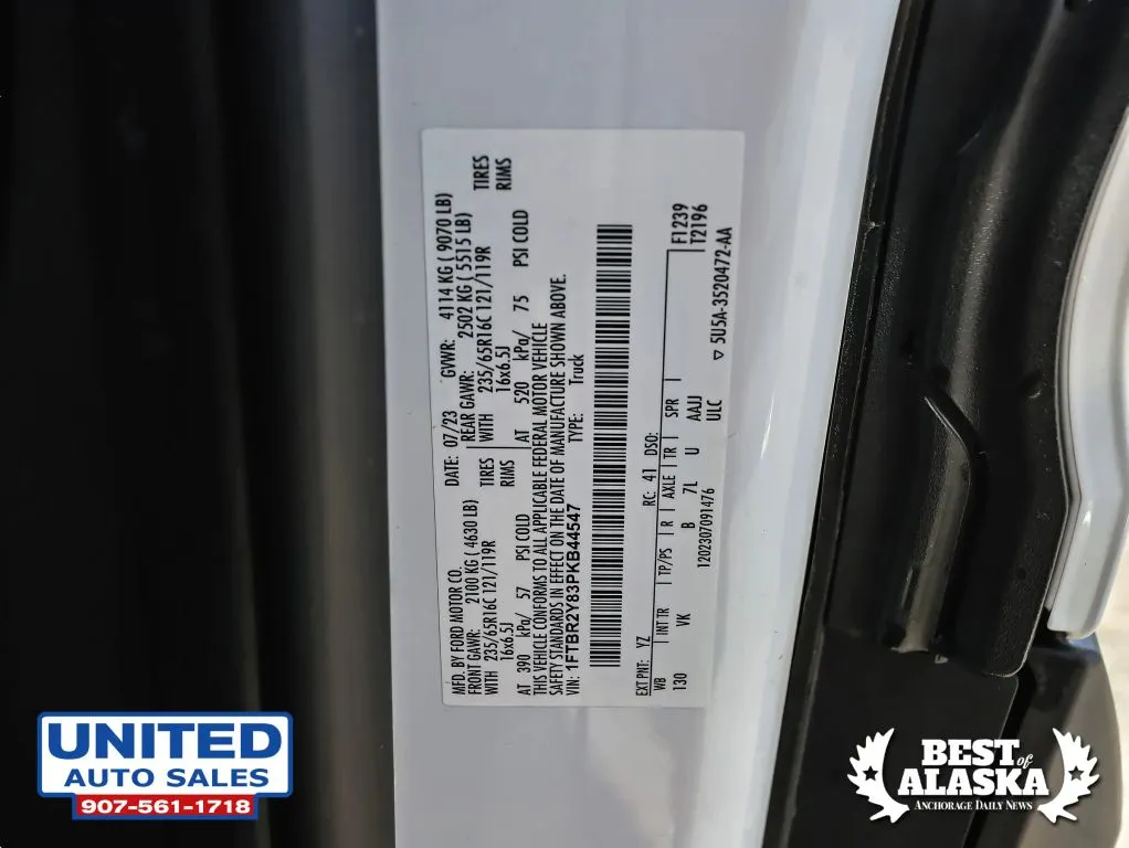 Ford Transit-250 photo 54