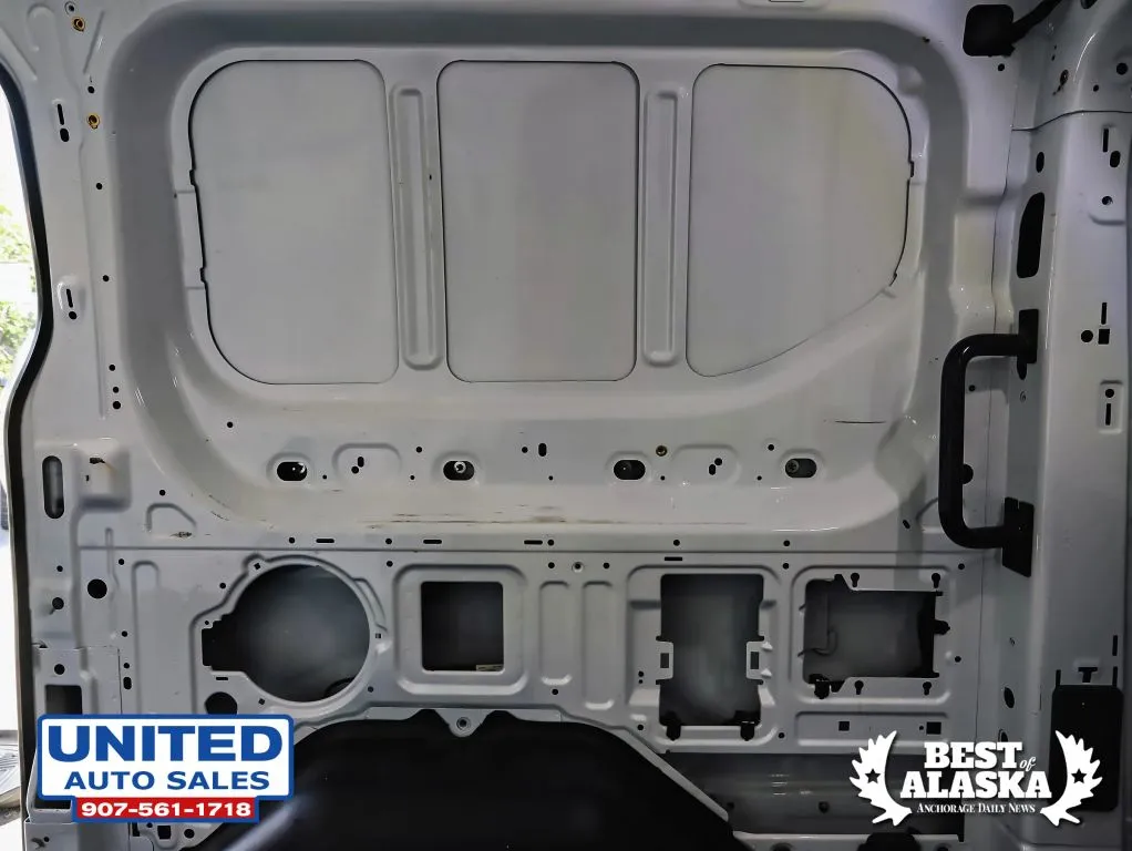 Ford Transit-250 photo 45