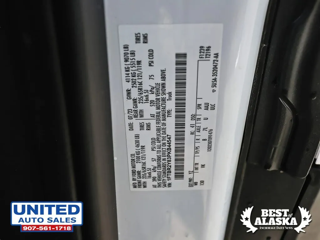 Ford Transit-250 photo 53