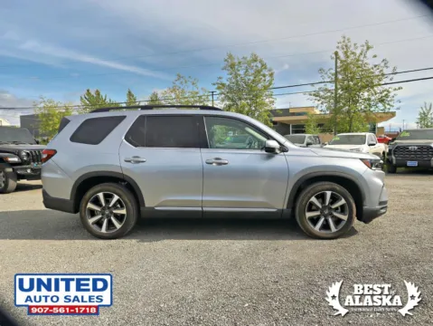 More photos of 2023 Honda Pilot Elite Sport Utility 4D at United Auto Sales, AK
