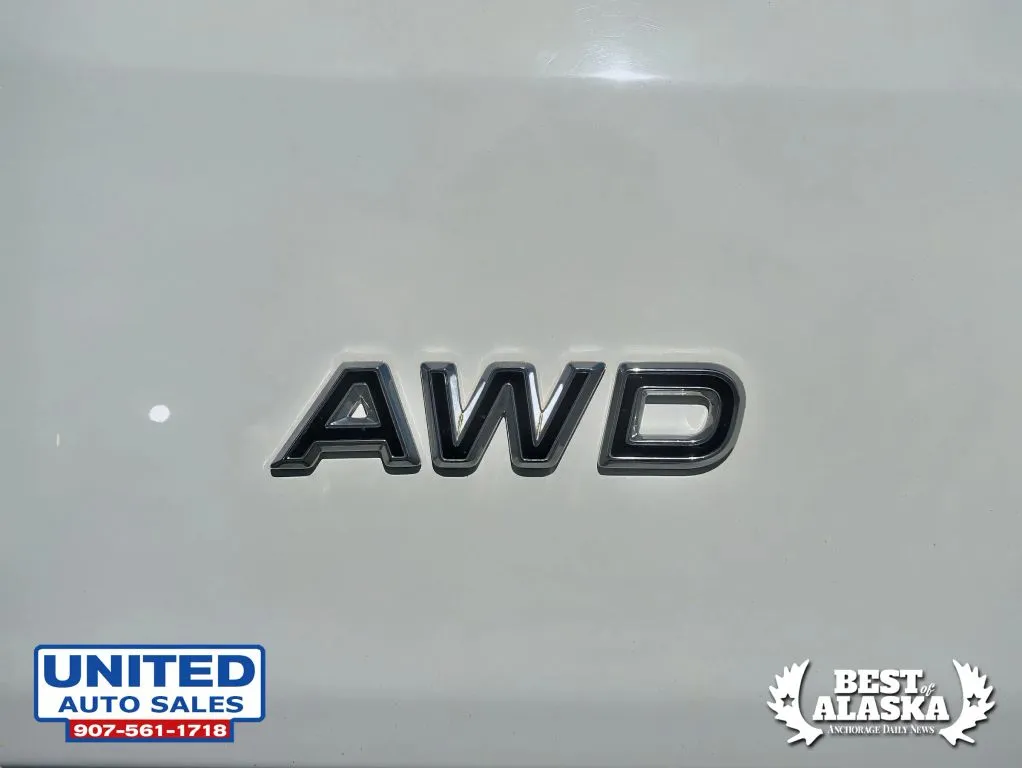 Ford Transit-250 photo 26