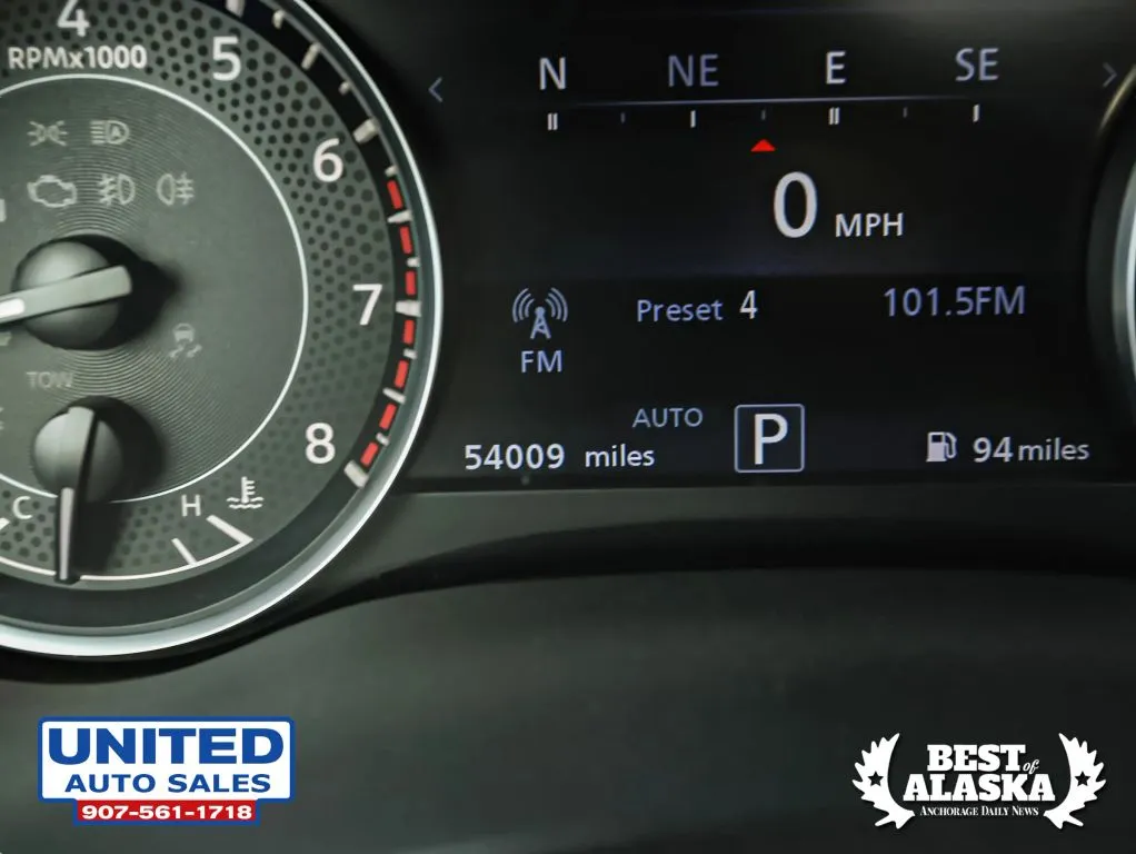 Nissan Armada photo 28
