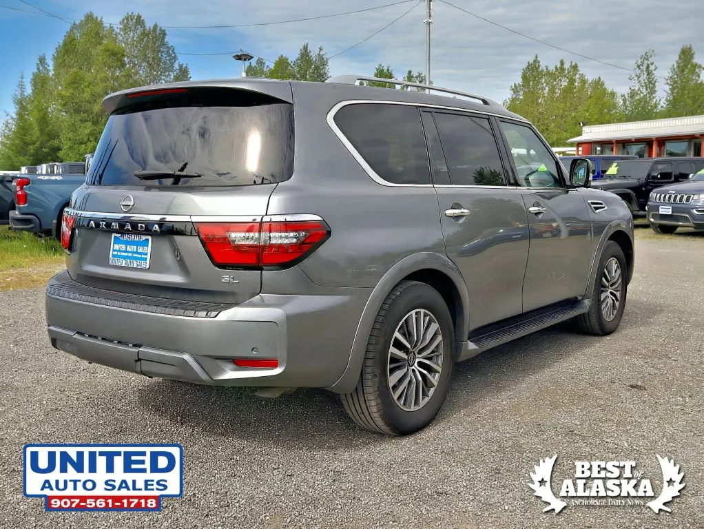 Nissan Armada photo 10