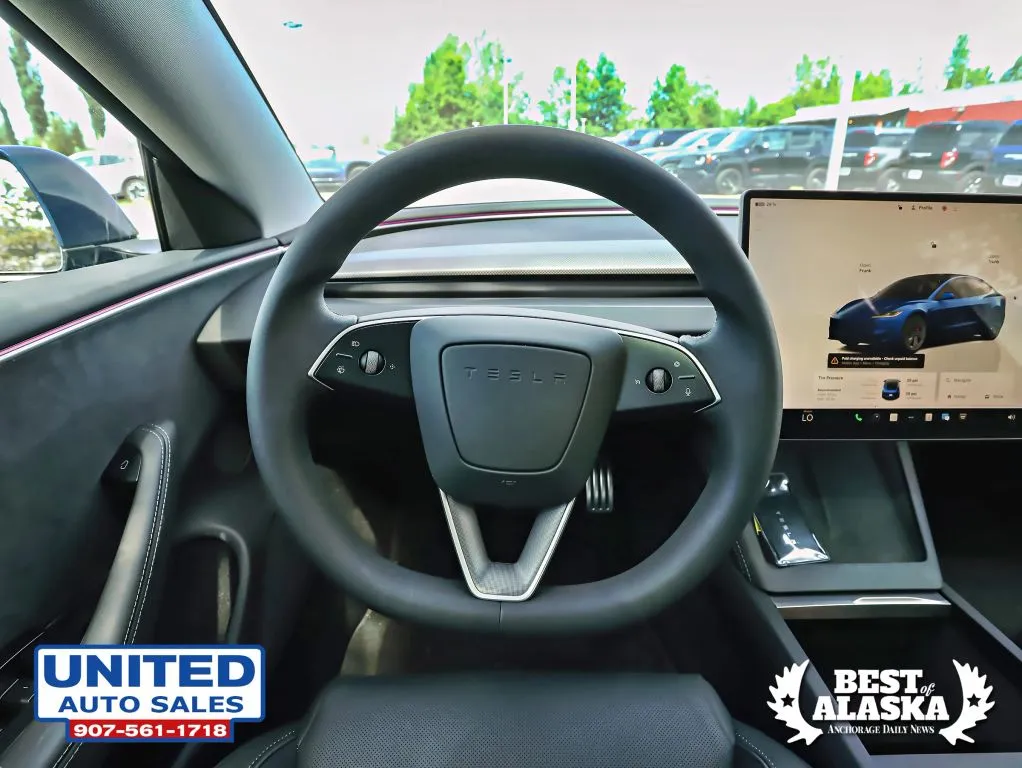 Tesla Model 3 photo 43