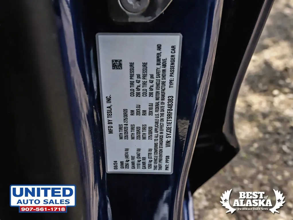 Tesla Model 3 photo 55