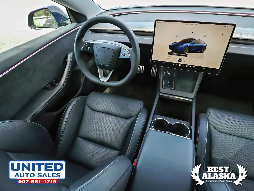 Tesla Model 3 photo 42