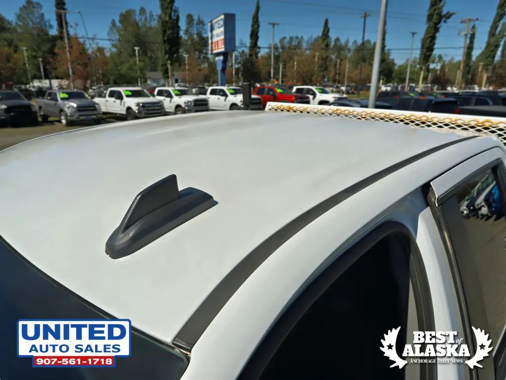 Chevrolet Silverado photo 6