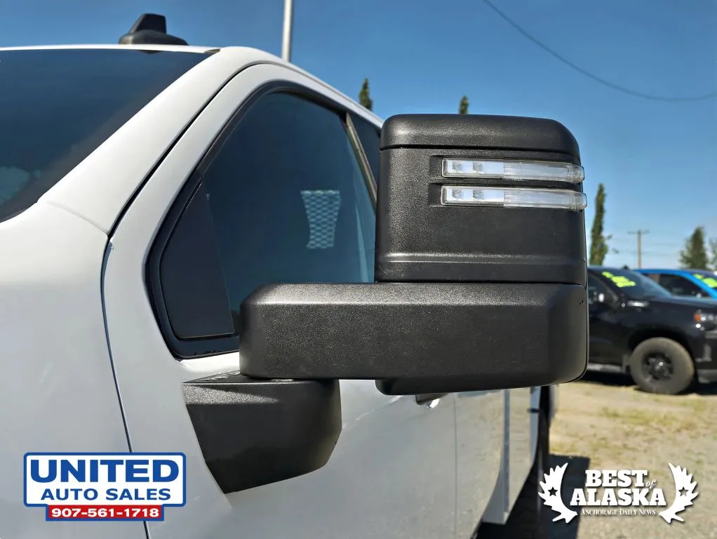 Chevrolet Silverado photo 24