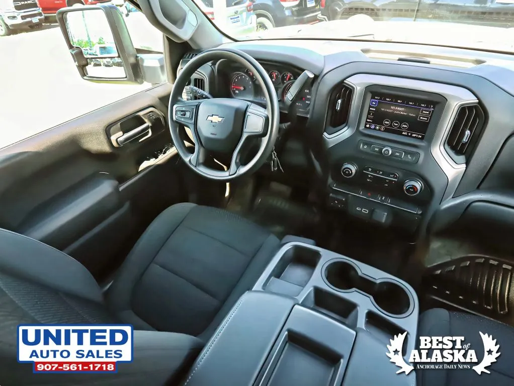 Chevrolet Silverado photo 39