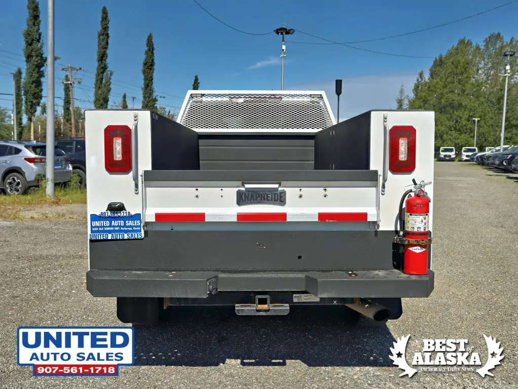 Chevrolet Silverado photo 8