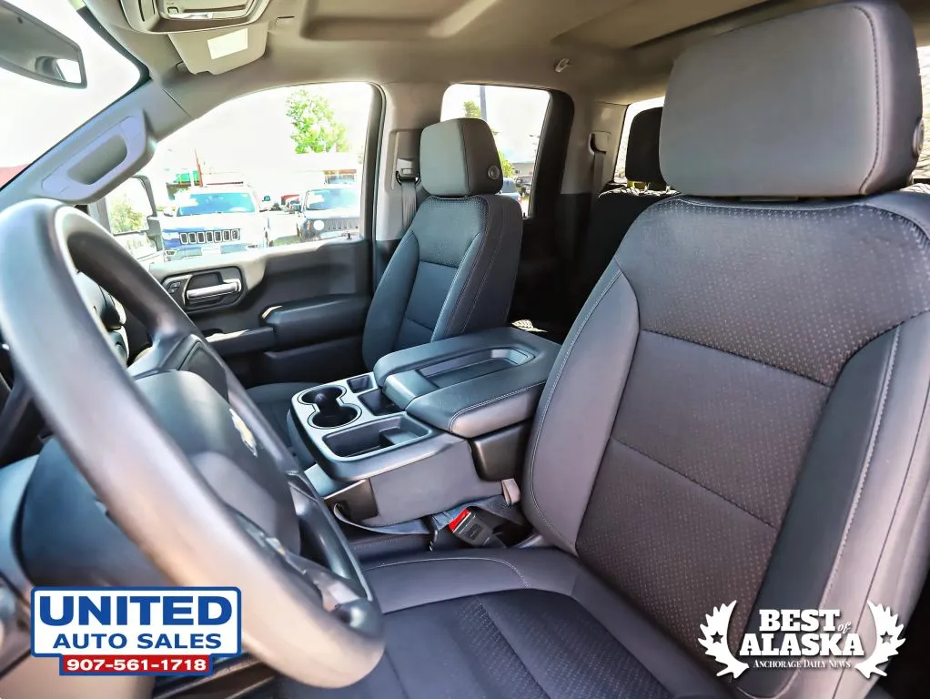 Chevrolet Silverado photo 30