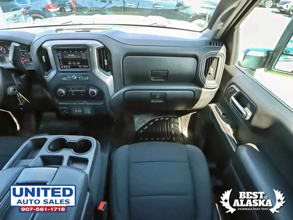 Chevrolet Silverado photo 38