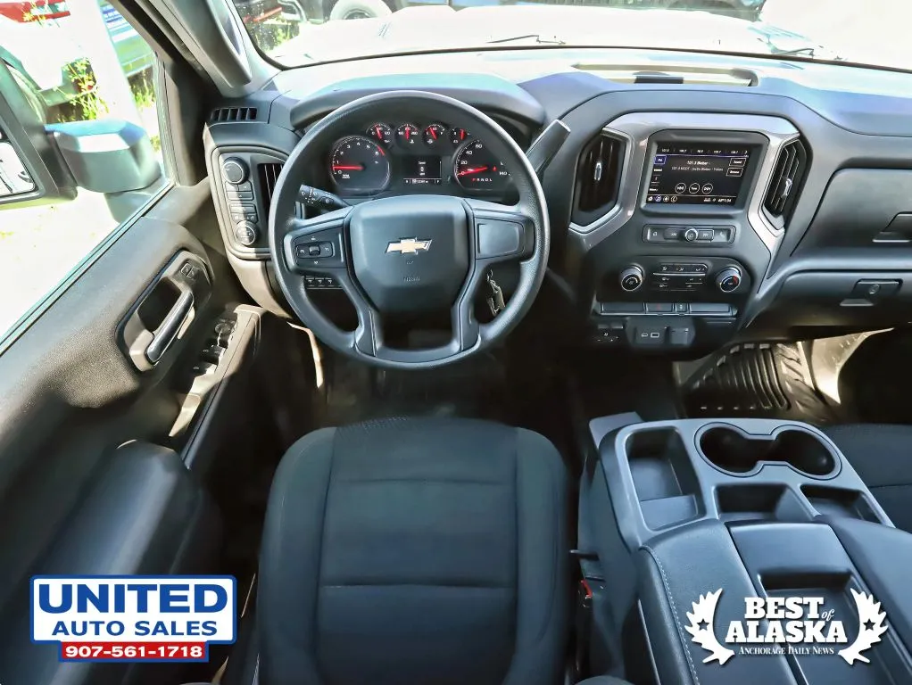 Chevrolet Silverado photo 15