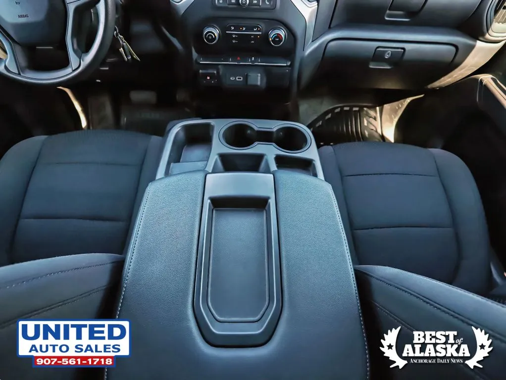 Chevrolet Silverado photo 42