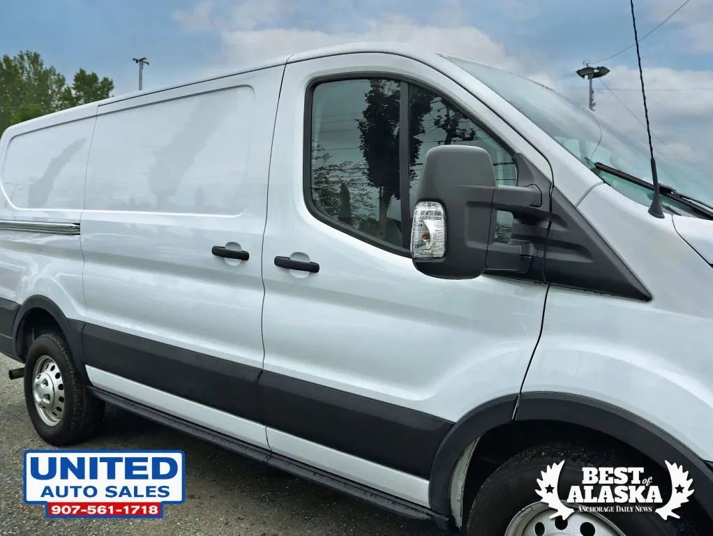 Ford Transit-250 photo 7