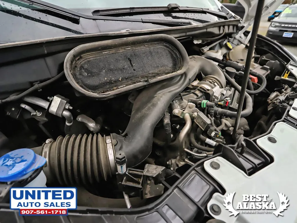 Ford Transit-250 photo 18
