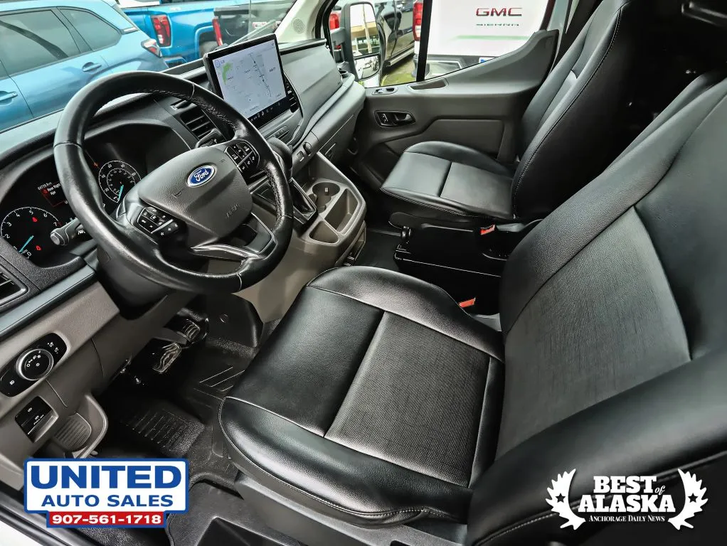Ford Transit-250 photo 70