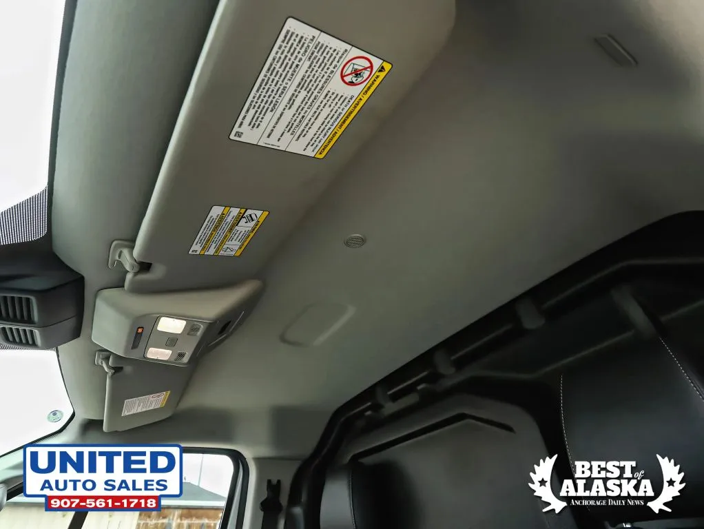 Ford Transit-250 photo 33