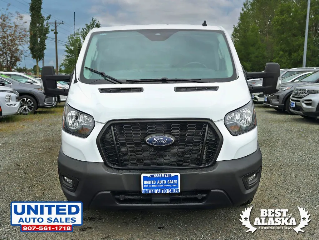 Ford Transit-250 photo 2