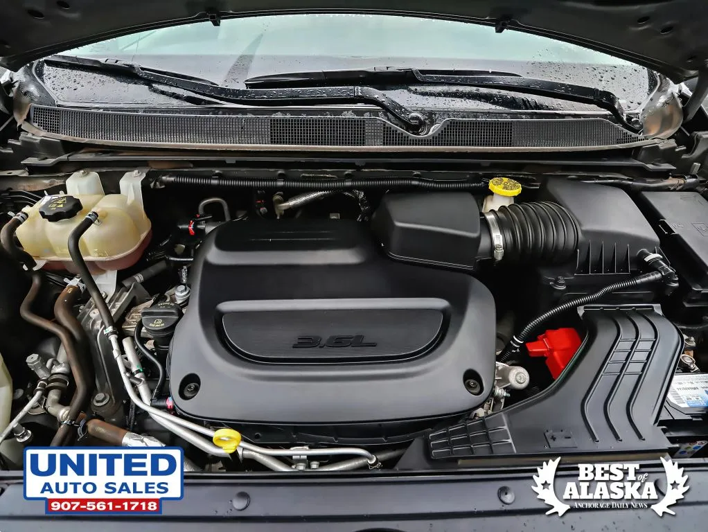 Chrysler Pacifica photo 63