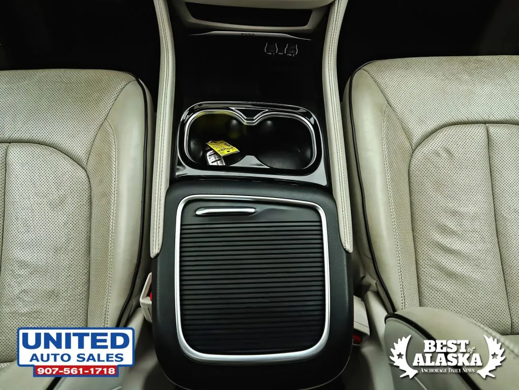 Chrysler Pacifica photo 61