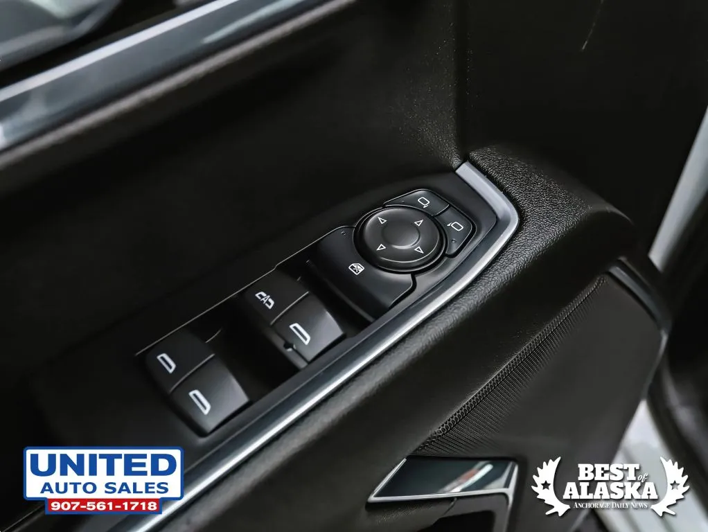 Chevrolet Silverado photo 15