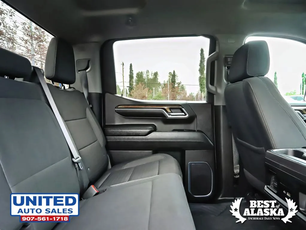 Chevrolet Silverado photo 48