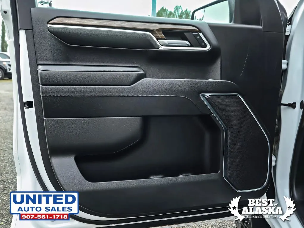 Chevrolet Silverado photo 42