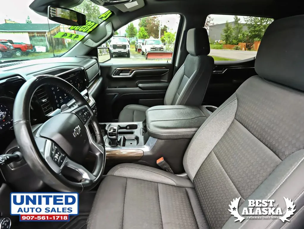 Chevrolet Silverado photo 34