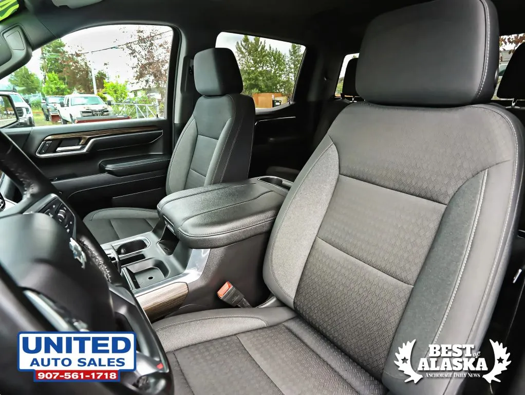 Chevrolet Silverado photo 11