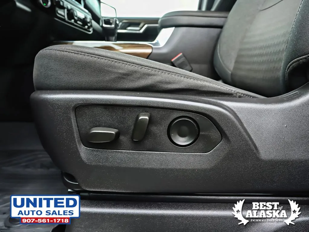 Chevrolet Silverado photo 43