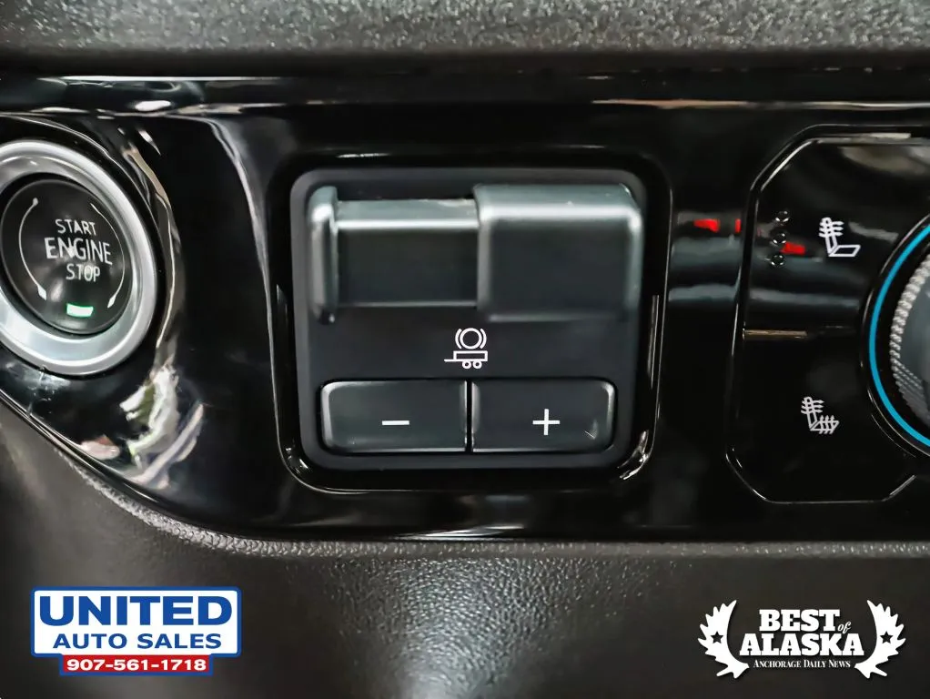 Chevrolet Silverado photo 14