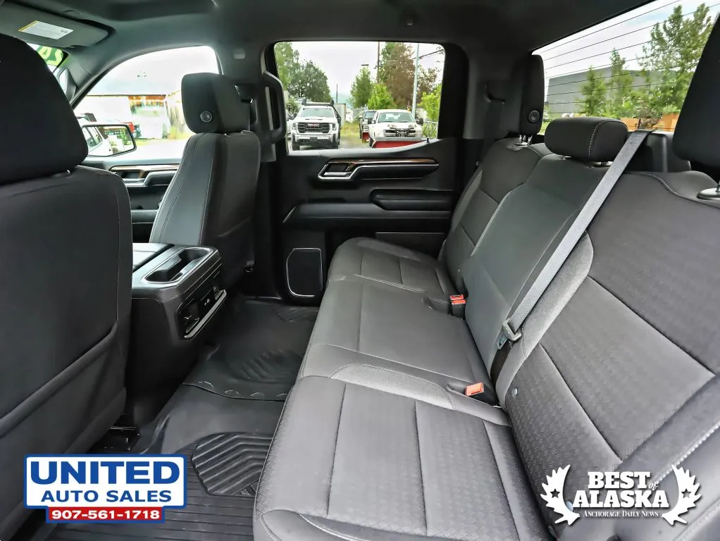 Chevrolet Silverado photo 44