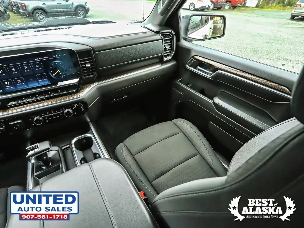 Chevrolet Silverado photo 55