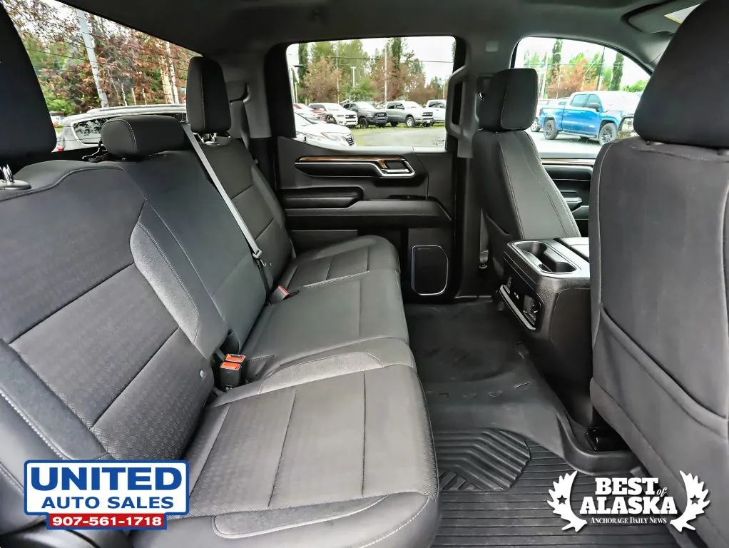 Chevrolet Silverado photo 47