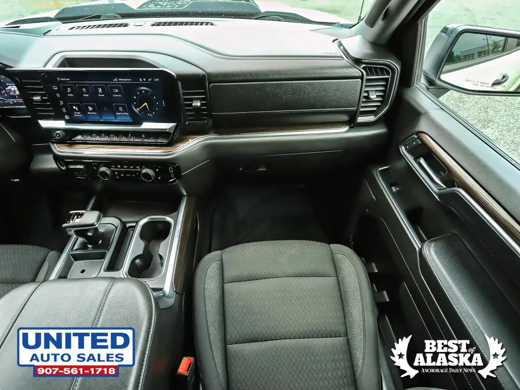 Chevrolet Silverado photo 56